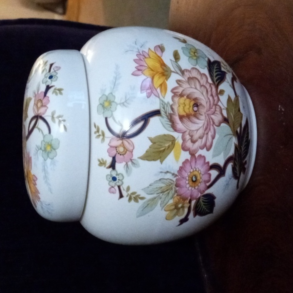 Sadler Ginger Jar